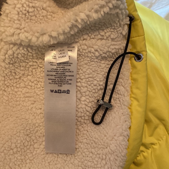 BDG Urban Outfitters Yellow Puffer - Picture 6 of 7